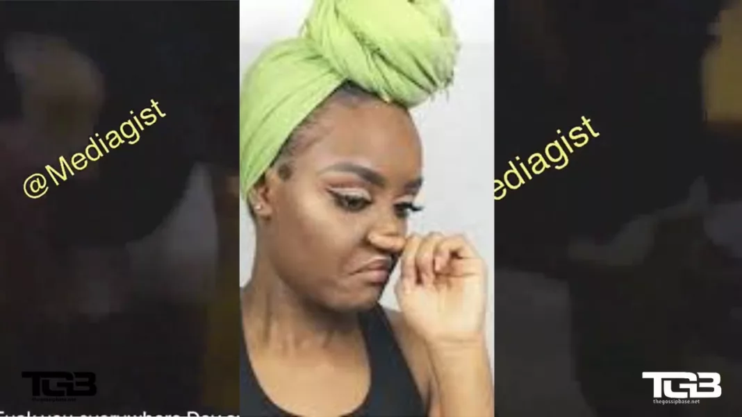 Ashawo fight with clients for saying her Tonga smells